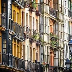 Cultura Y Gastronomia En El Casco Viejo Bilbao
